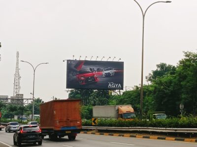 Tol JLJ - Pondok Pinang Km 18+00 ( Toyota Agya )